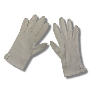 Vtg 50s-60s White Button Gloves